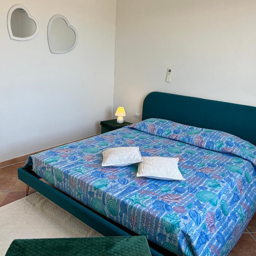 Casa Vacanze In Centro San Teodoro  Esterno foto